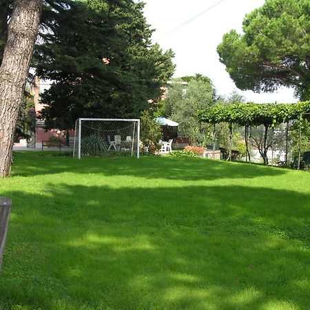 Vigna Licia Apartment Pomezia Exterior photo